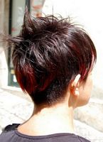 fryzury krótkie - uczesanie damskie z włosów krótkich zdjęcie numer 36B